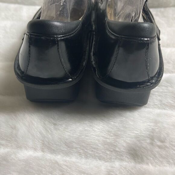 Alegria Day 011 black patent leather Mary Jane shoes with Velcro strap S… - Picture 4 of 13